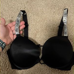 VS Bombshell bra